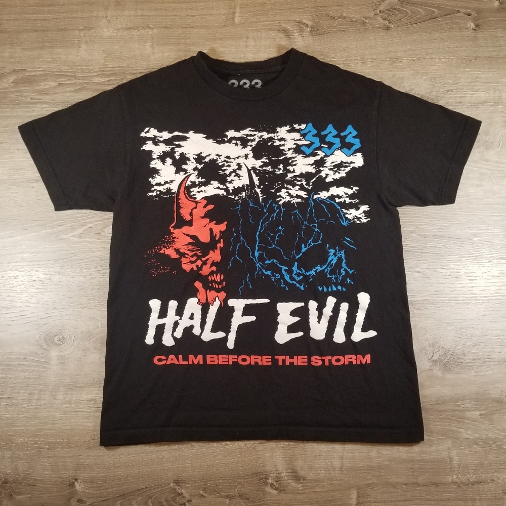 333 Half Evil Calm Before The Storm Black Graphic T Shirt Men's Size Medium